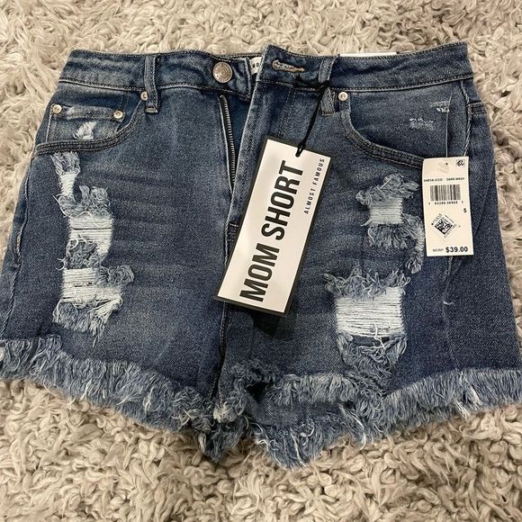 Pants - Mom shorts size 5!